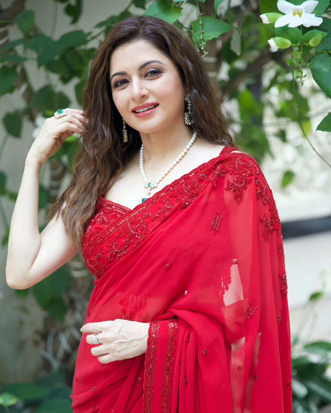 Beautiful Indian Actress Bhagyashree in Red Colour Saree